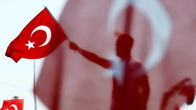 Turquia condena ataques contra dois navios civis turcos no mar Negro