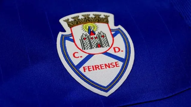 Oficial: Feirense apresenta trio de reforços para a nova época