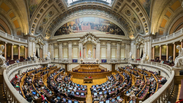 Moção do Chega será a 37.ª em democracia. Só uma derrubou Governo