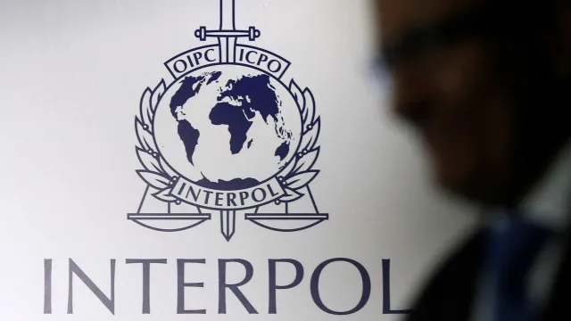 
                    Interpol detém 5.800 pessoas em operação mundial contra fraude
                