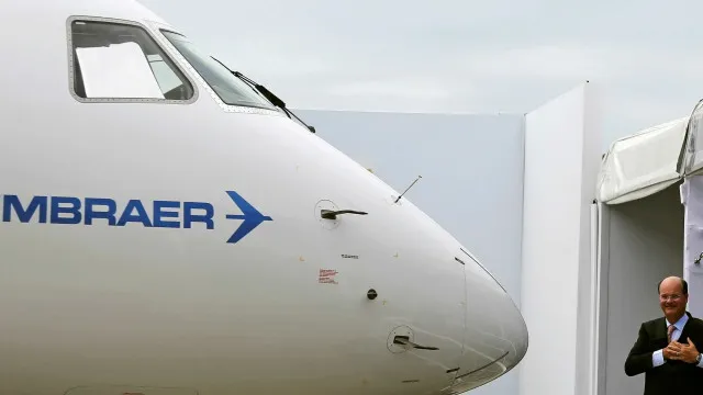 
                    Azzora fecha novo de pedido de 15 aeronaves à brasileira Embraer
                
