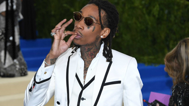 Wiz Khalifa é condenado à prisão na Romênia por fumar maconha no palco