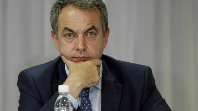
                    Justiça confirma que Zapatero é investigado por tráfico de influências
                