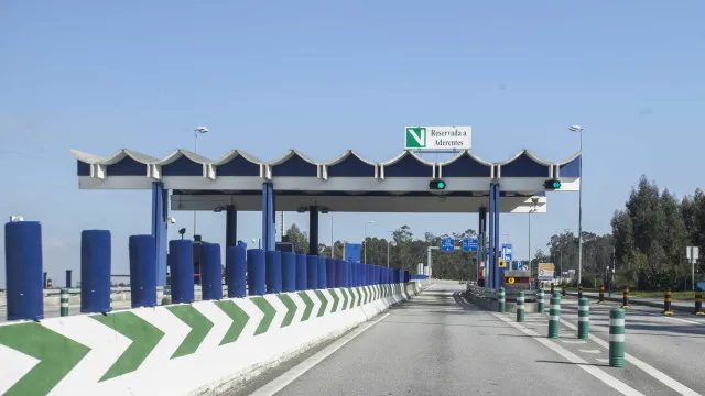 
                    A24 reabre ao trânsito no sentido norte-sul no concelho de Lamego
                