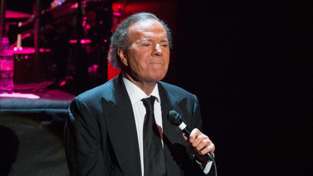Julio Iglesias emite comunicado após escândalo sexual: