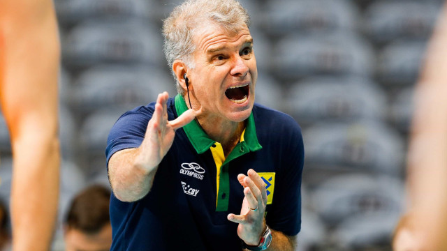 Bernardinho anuncia os inscritos do Brasil na Liga das Nações de Vôlei