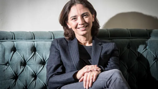 
                    Almada. Reuniões públicas passam a mensais, oposição contesta: 