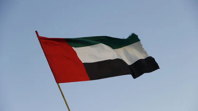 
                    Emirados censuraram mais de 100 contas de meios de comunicação 
                