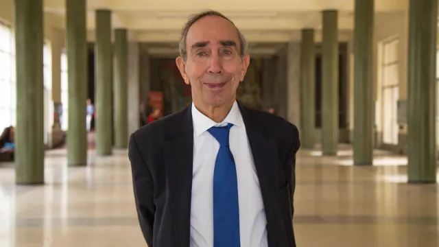 "Falta cumprir a Constituição no direito à casa"