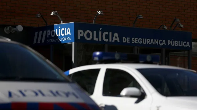 
                    PSP ainda não decidiu futuro do agente condenado pela morte de Odair
                