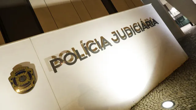 
                    PJ deteve em Lisboa estrangeiro condenado no Brasil por tráfico de droga
                