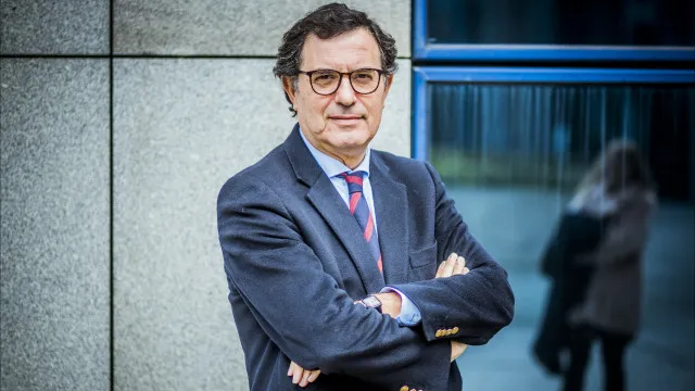 
                    Governo quer criar 6 grandes áreas empresariais para fixar multinacionais
                