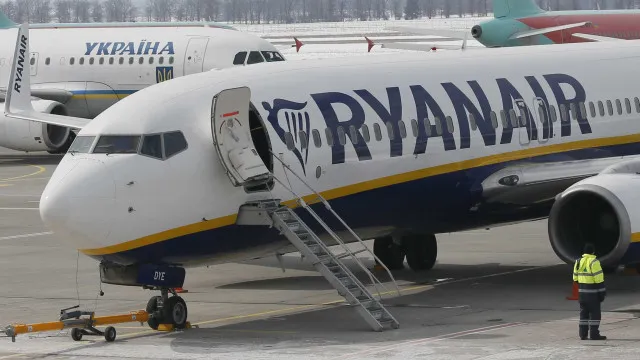 
                    Casal cancela viagem após morte do filho. Ryanair nega-se a dar reembolso
                