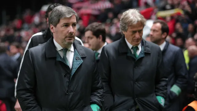 
                    Bruno de Carvalho arrasa Jorge Jesus por ignorar Sporting: 