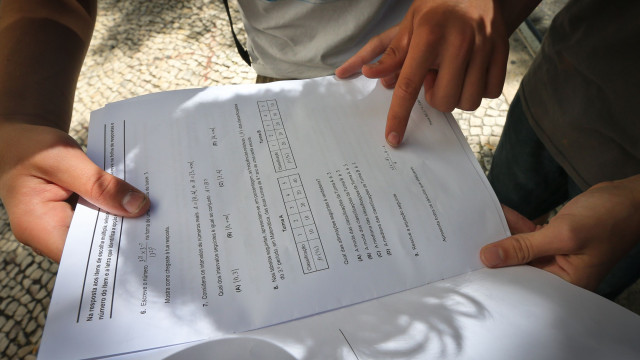 Escolas ainda 