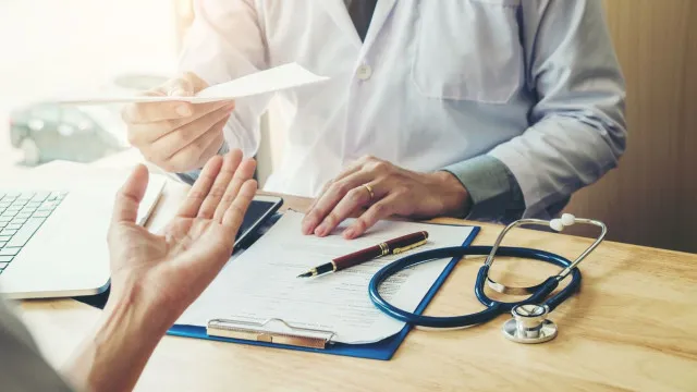 Novas regras podem deixar milhares de utentes sem mÃ©dico de famÃlia