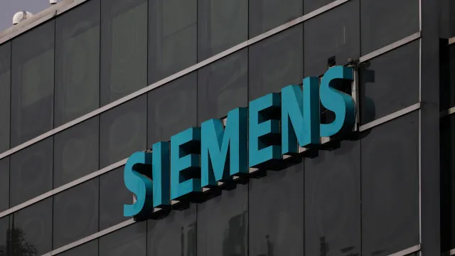 Siemens quer eliminar travões à inteligência artificial industrial na Europa