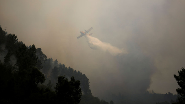 Combate a incêndios: PJ faz dezenas de buscas no EMFA, ANAC e empresas