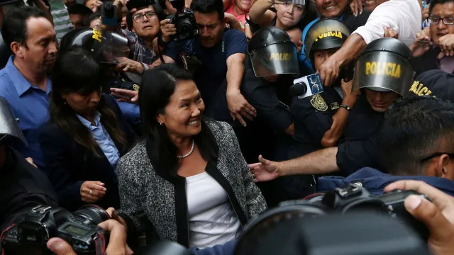 Fujimori lidera sondagem para segunda volta das presidenciais no Peru