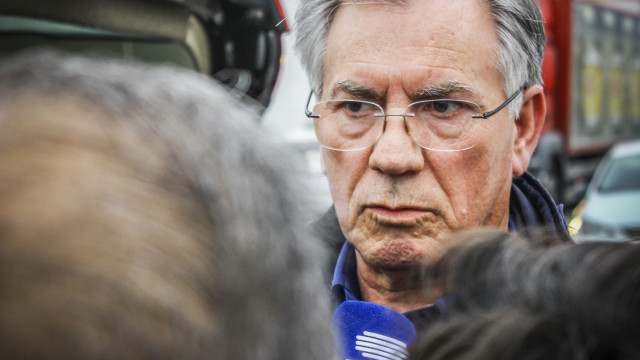 Armando Vara deverá voltar à prisão. TC rejeita manter perdão de pena