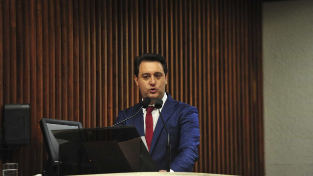 Ratinho Jr. fala em 'virar página do atraso' no Brasil e em volta ao setor privado