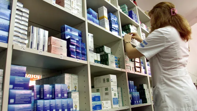 
                    Farmacêuticos residentes apontam falhas no modelo formativo
                