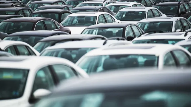 
                    Vendas de carros regista aumento de 9,4% até maio
                