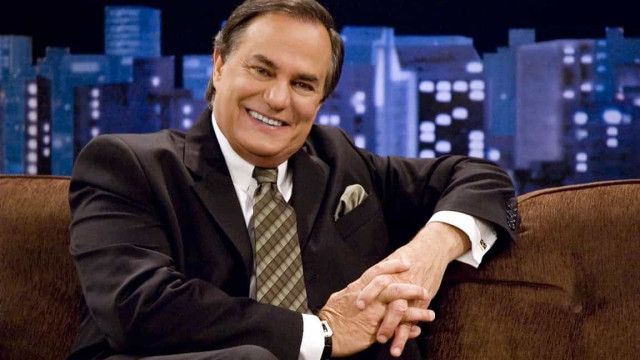 Ronnie Von pede demissão da RedeTV! após desligamento em massa de sua equipe