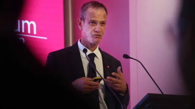 
                    Miguel Maya deverá ser reconduzido hoje como presidente executivo do BCP
                