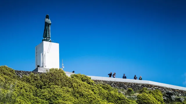 
                    Conselho da Graciosa questiona executivo sobre ampliação da pista
                