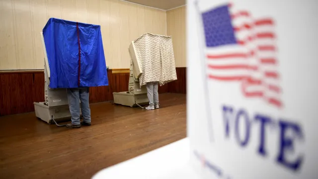 
                    Democratas recorrem contra anulação de novo mapa eleitoral na Virginia
                