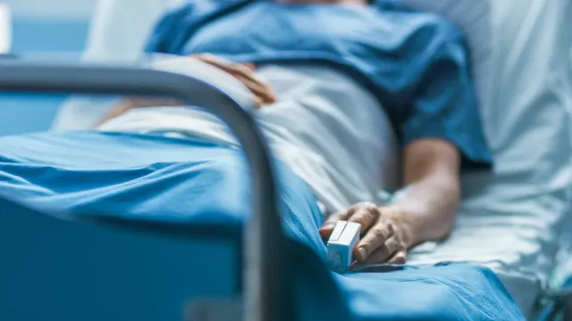 Mulher morre apÃ³s ficar com intestino perfurado em colonoscopia no Brasil