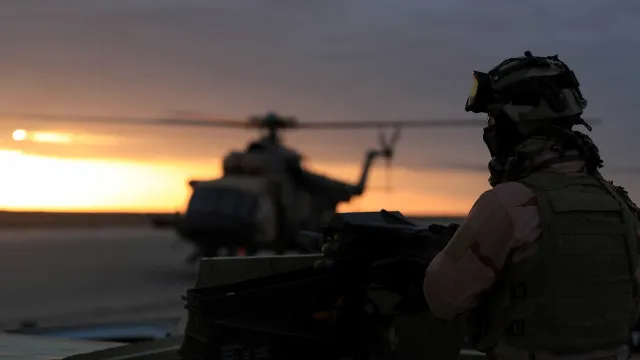 ExplosÃµes ouvidas perto de base norte-americana no Iraque