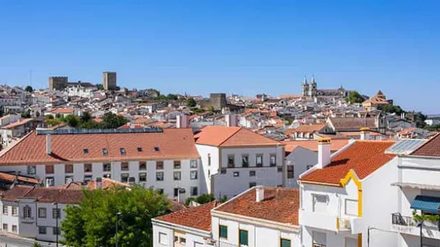 
                    PS quer residência de estudantes em edifício de Portalegre
                