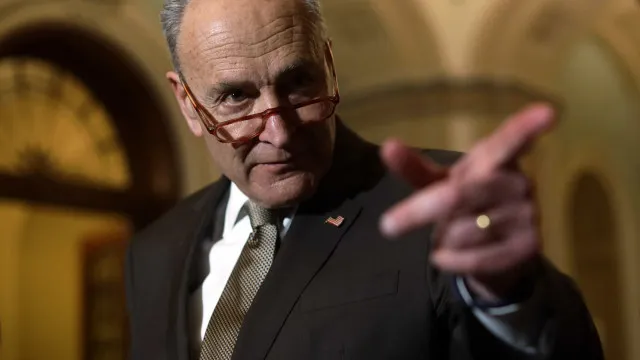 Líder democrata critica decisão do Supremo por restringir direitos eleitorais