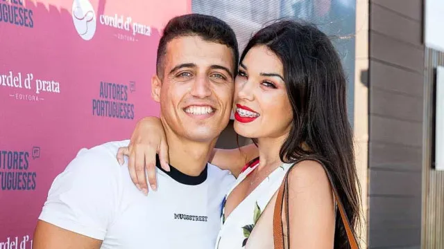 
                    Isabela Cardinali deixada por Pedro Moreira uma semana após o casamento
                