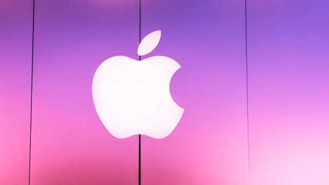 Apple está a considerar lançar novo iPhone topo de gama em 2024