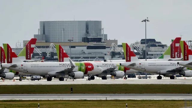 
                    Companhias aéreas defendem que aumento das coimas não está fundamentado
                