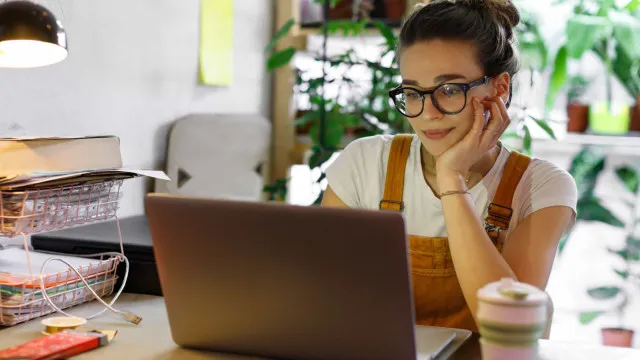 Geração Z já se 'rendeu' às ferramentas de IA no local de trabalho