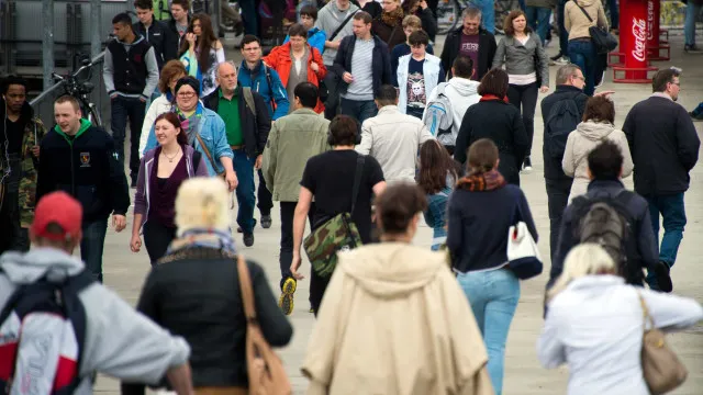 
                    População da UE deverá diminuir 11,7% até 2100
                