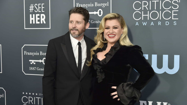 Kelly Clarkson terá de pagar pensão de mais de 40 mil euros ao ex-marido