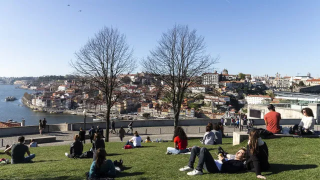 
                    Concertos gratuitos entre junho e setembro no jardim do Morro em Gaia
                