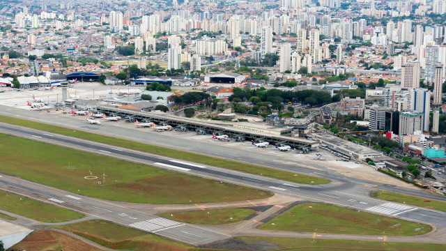 Obras em Congonhas ampliam trânsito e mudam rotina de motoristas