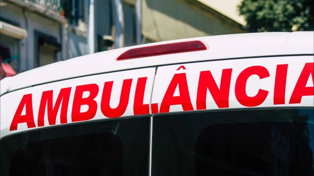 
                    Liga Portuguesa de Ambulâncias suspende marcha lenta após apoios
                