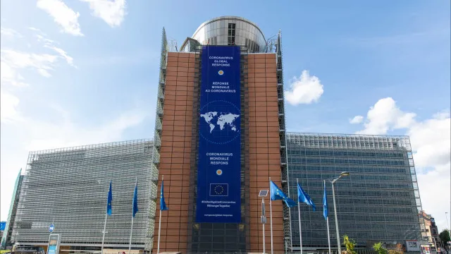 UE está "na linha da frente" na regulação da Inteligência Artificial