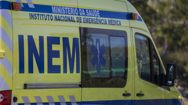 Menino de 9 anos morre atropelado em passadeira de Oeiras. Condutor fugiu