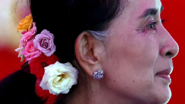 
                    ONU saúda comutação da pena de Aung San Suu Kyi: 
