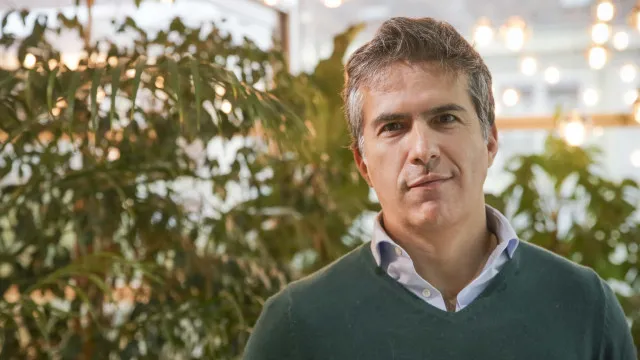 China está trata IA como infraestrutura base, diz Adolfo Mesquita Nunes