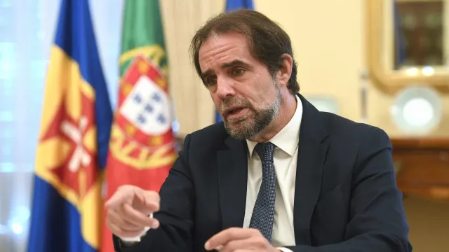 PSD/Madeira altera estatutos para permitir que Albuquerque continue na liderança