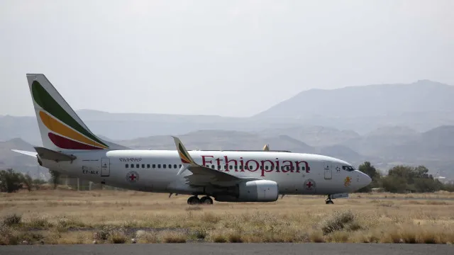 
                    Ethiopian Airlines assina acordo com Boeing para 10 aviões de carga
                